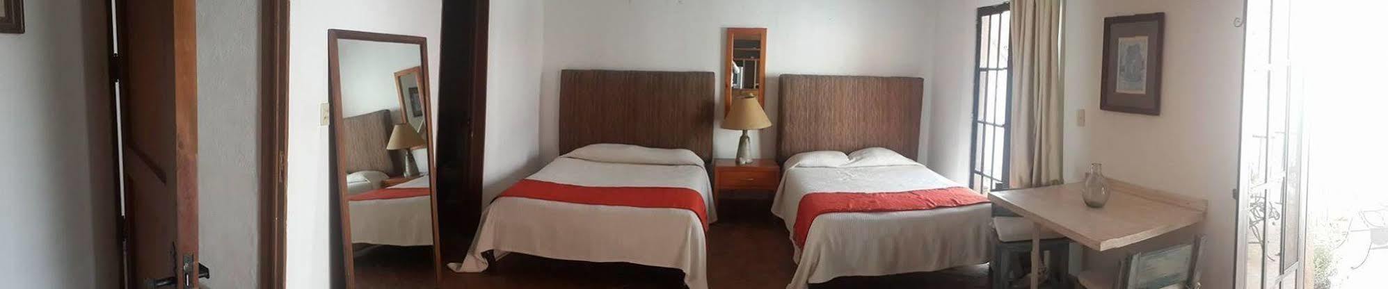 מלון סאן מיגל דה אלנדה Casa De La Bu מראה חיצוני תמונה